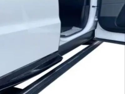 How Electric Truck Steps Improve Vehicle Safety and Comfort
