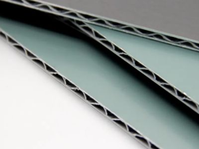Aluminium-Verbundplatte: Haltbarkeit in verschiedenen Klimazonen