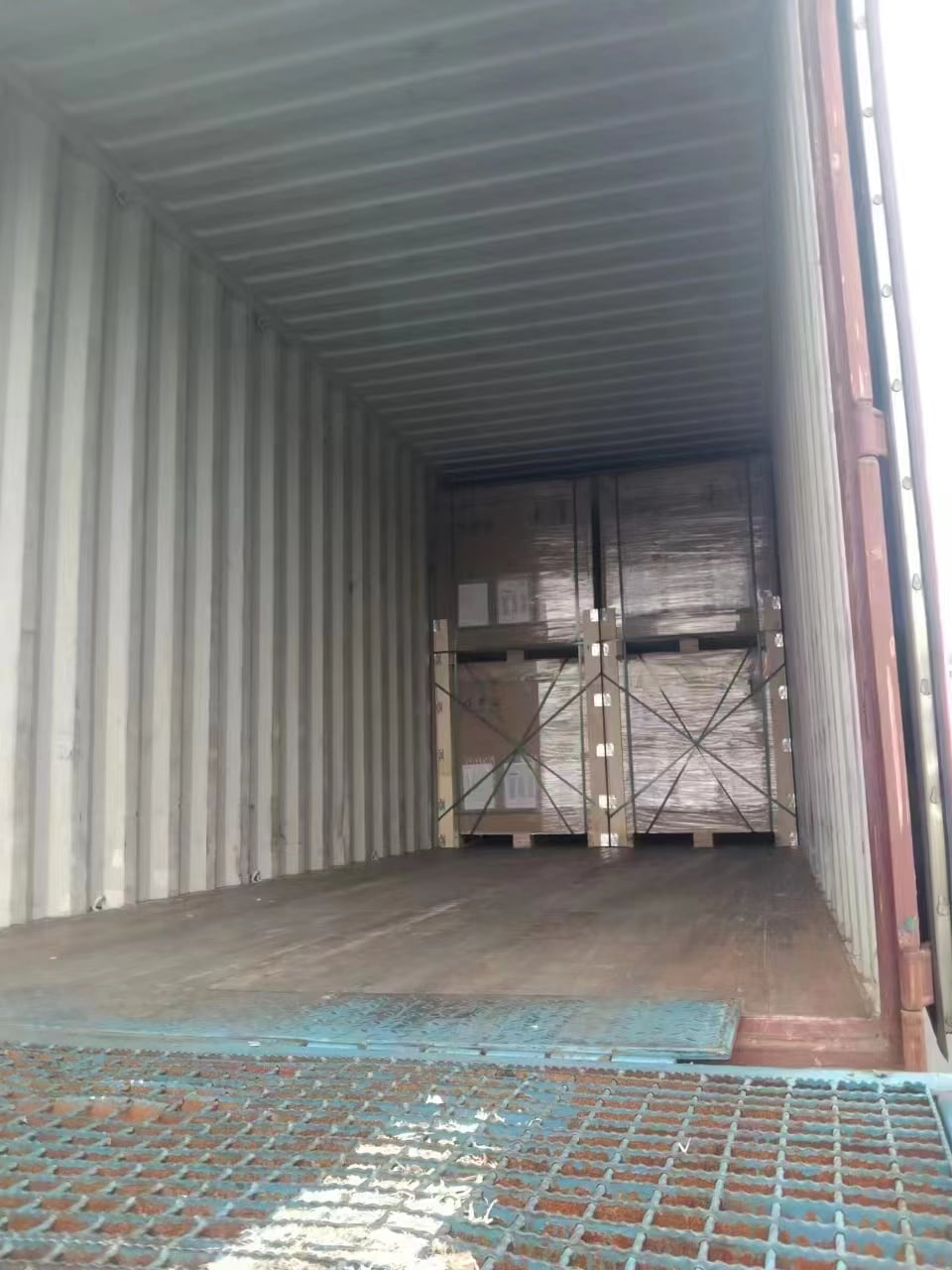 LONGi Hi-MO 6 Explorer LR5-72HTH 565-585M supplier