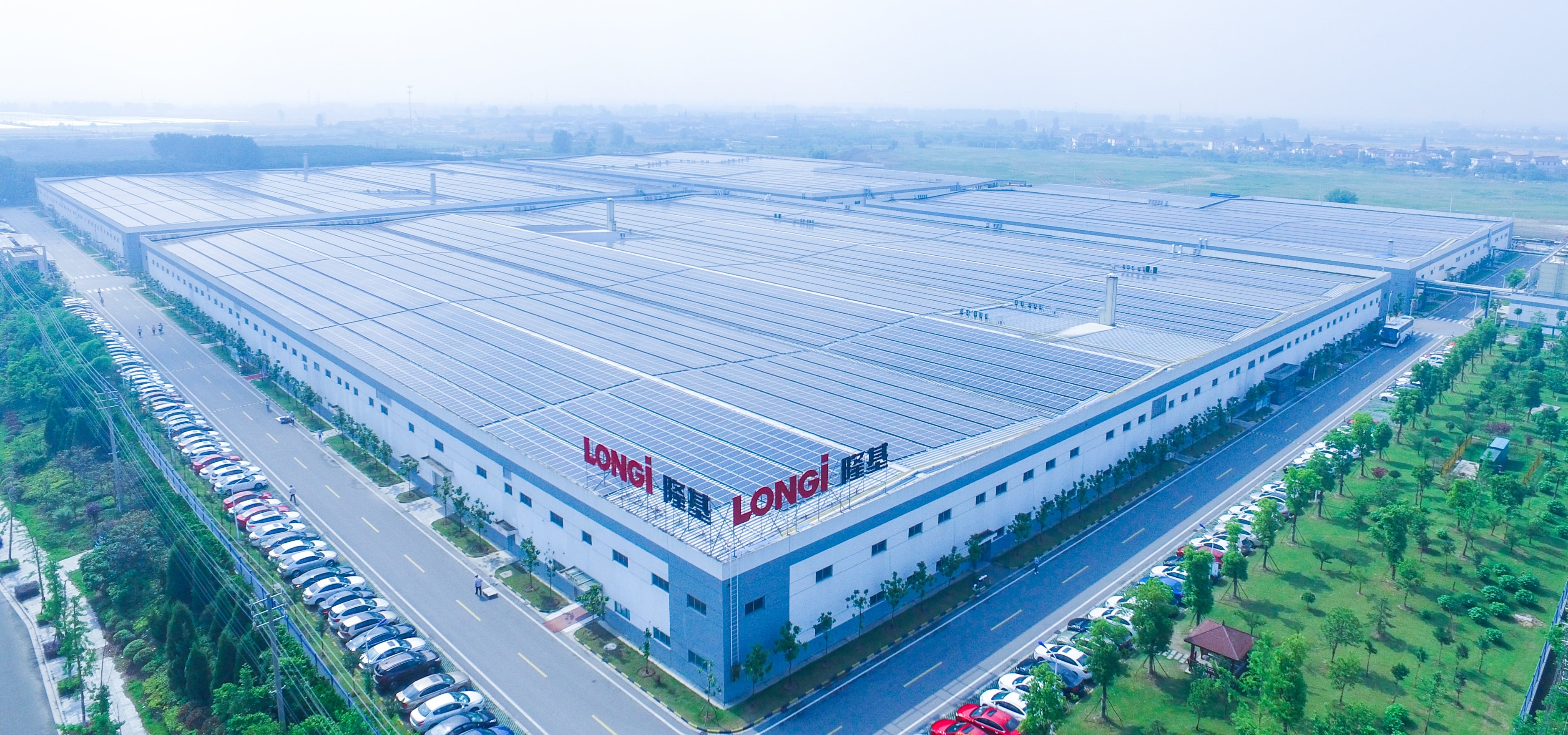 LONGi Hi-MO 6 Explorer LR5-72HTH 565-585M manufacture