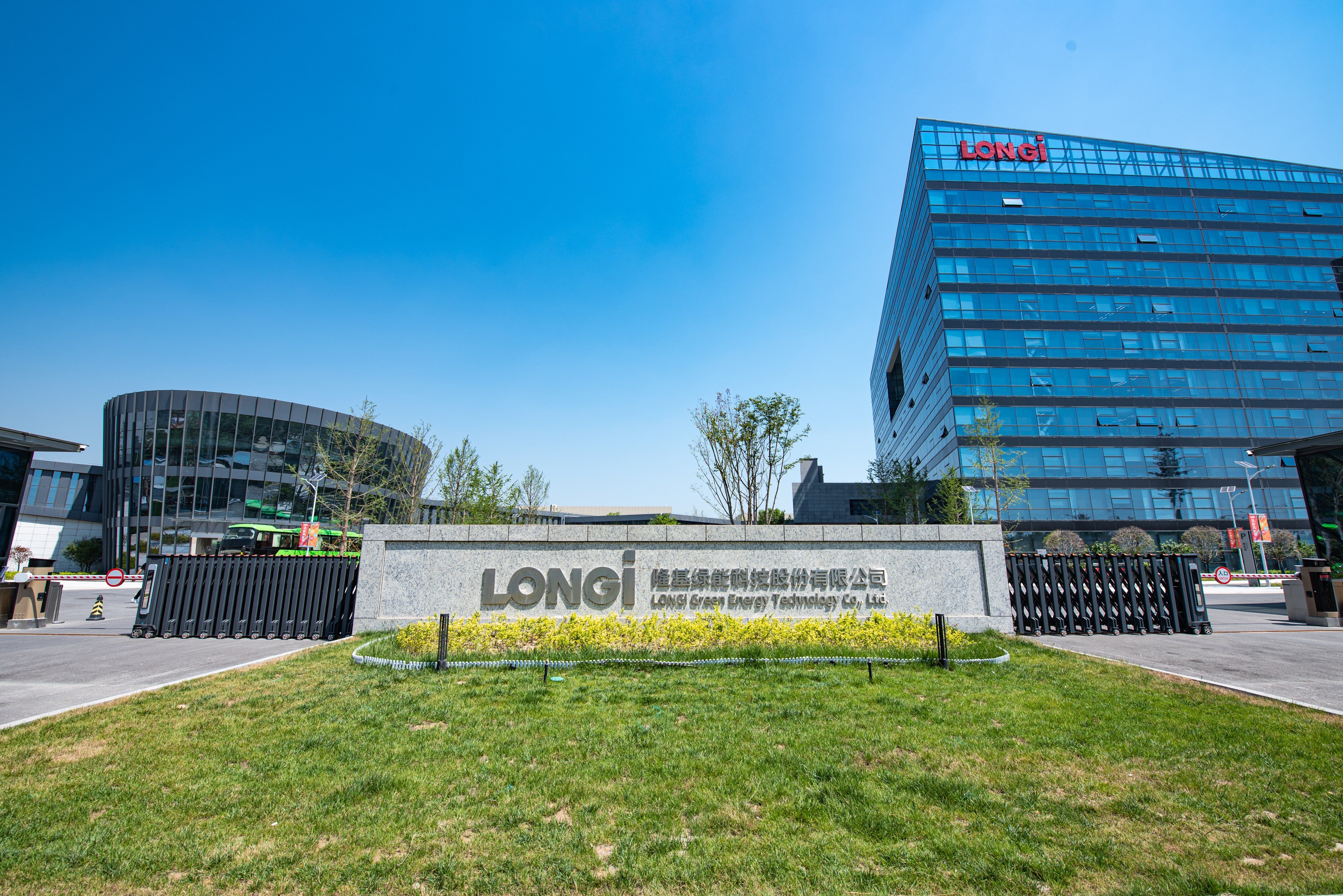 LONGi Hi-MO 6 Explorer LR5-72HTH 565-585M factory