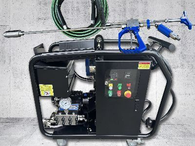 Water Blaster Machine for Marine Use: Saltwater Resistance Tips