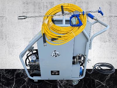 Industrial Pressure Washer Fuel Options: Gas, Diesel, or Electric?
