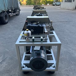 High Pressure 300lpm Seawater Desalination Reliable and Durable Stainless Steel Pump Head Powerful High-pressure Plunger Pump details