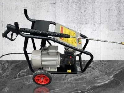 Pump Pressure Washer Pressure Adjustment: Matching to Surface Type