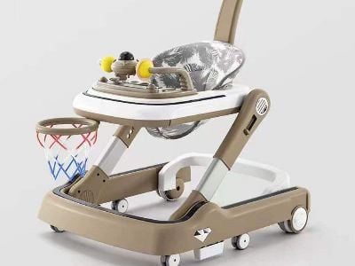 Reconnaître les avantages en matière de sécurité des trotteurs pour bébés avec roues