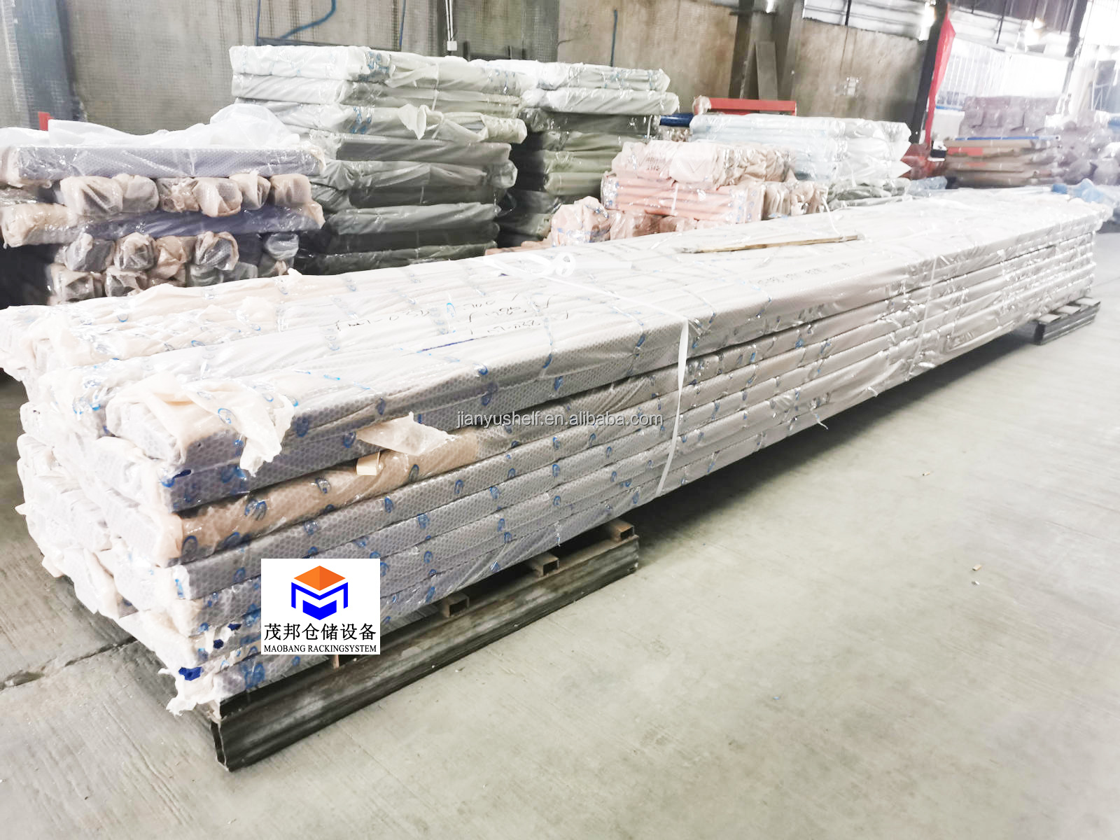 Customized Warehouse Heavy Duty Rack Pallet Rack Garage Shelving Metal Shelving Warehouse Rack manufacture
