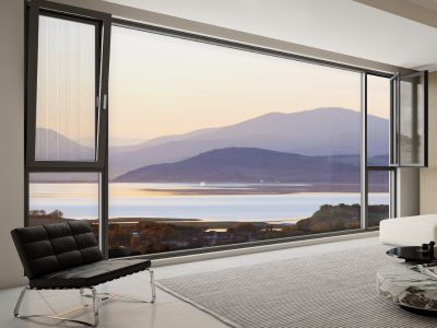 Inward Open Windows vs Outward Open Windows: Key Differences Explained
