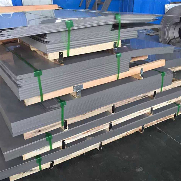 Nuálaíocht sa Inconel 600 Sheet