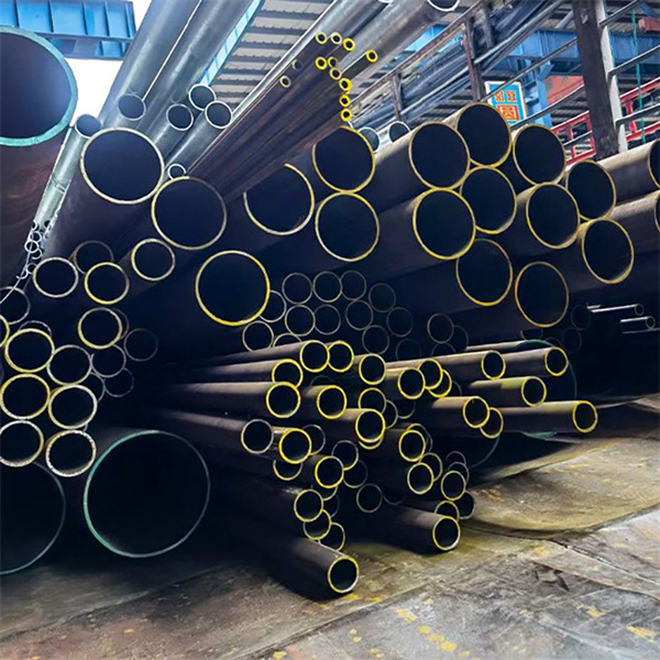 A construção sem costura do tubo de aço carbono soldado para desempenho confiável