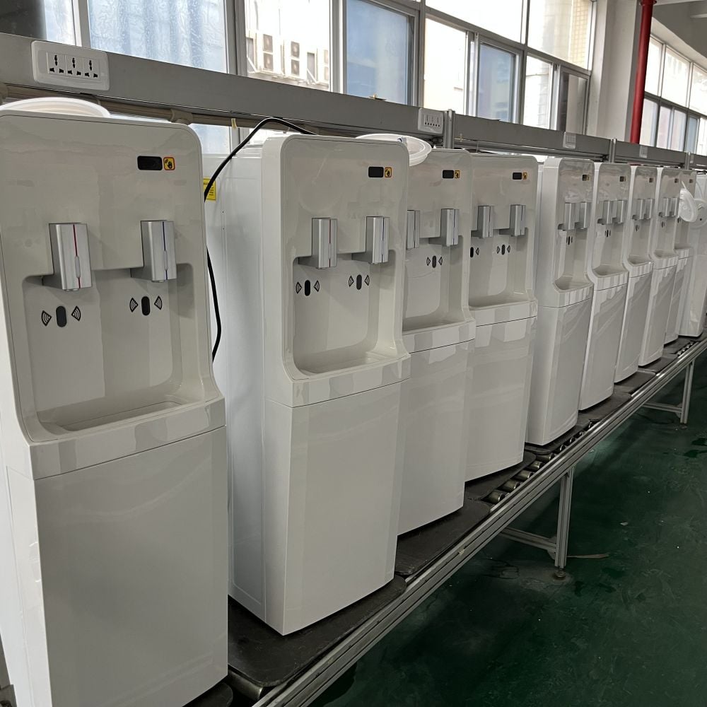 Smart Cold And Hot compressor Vertical water dispenser factory
