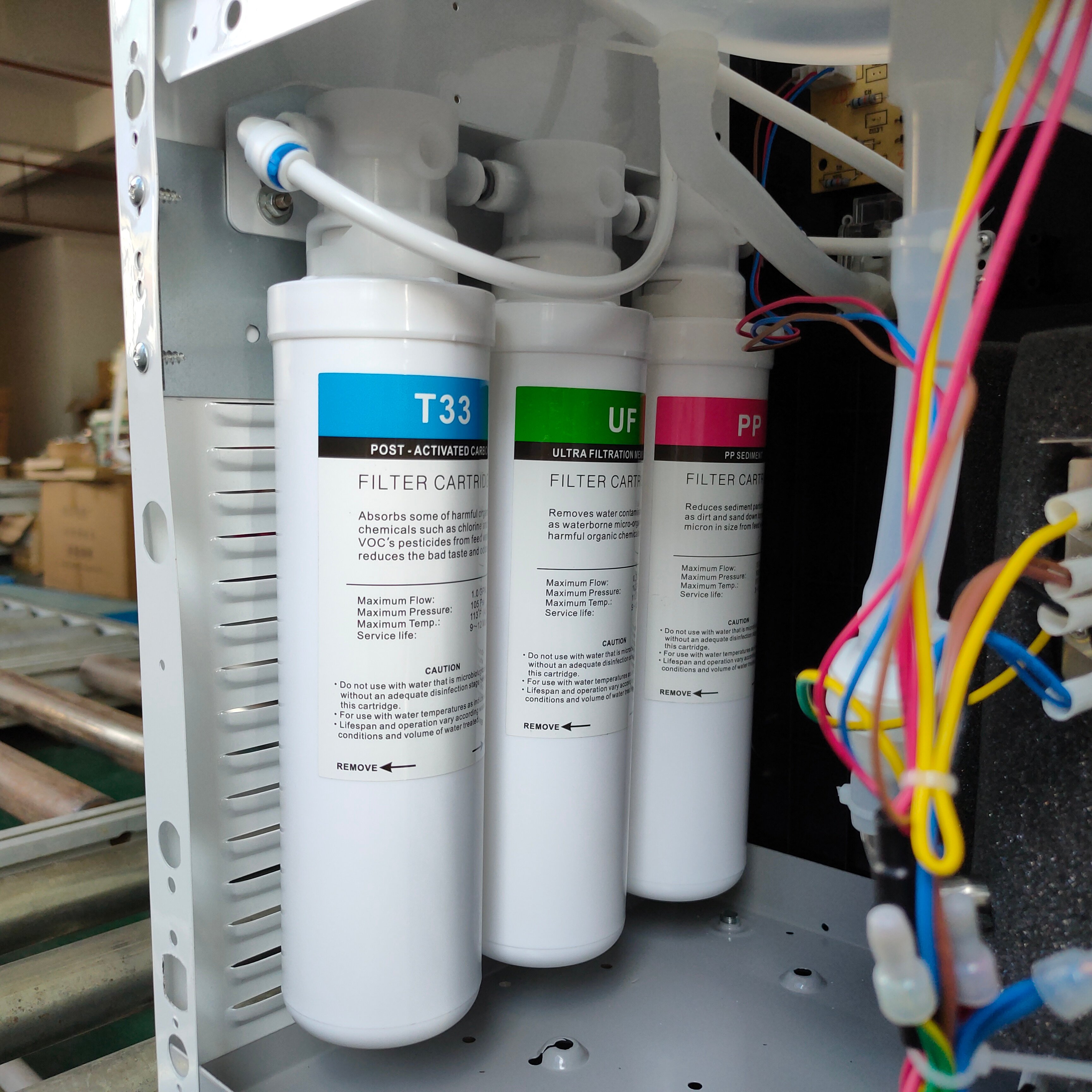 Desktop hot and cold UF filtration water dispenser manufacture