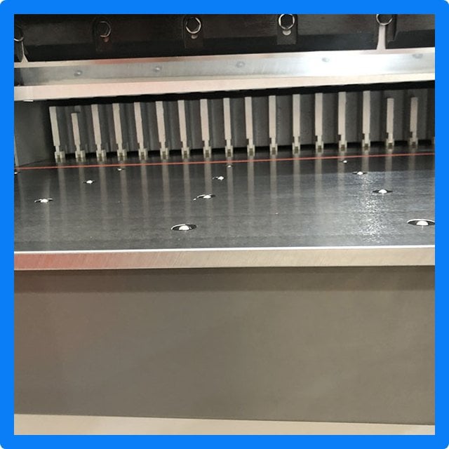Innovation de la machine à couper le papier électrique :