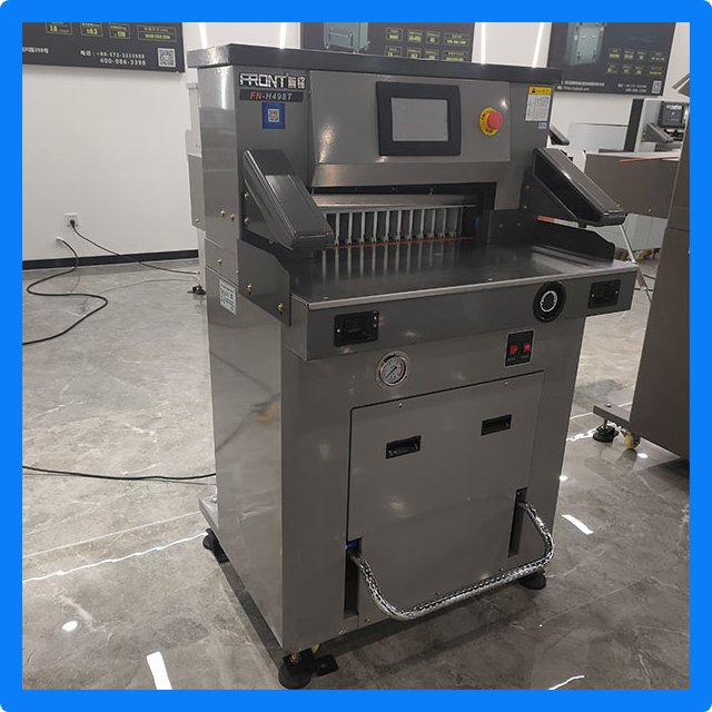 Dahle 533 Professional Guillotine Paper Cutter