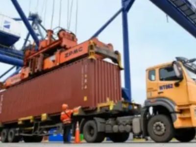 How Experienced Freight Forwarders Improve International Supply Chains