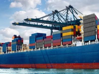 Air, Sea, and Rail International Freight Services: How to Choose