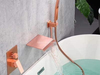 How a Waterfall Bathtub Faucet Creates a Relaxing Guest Experience