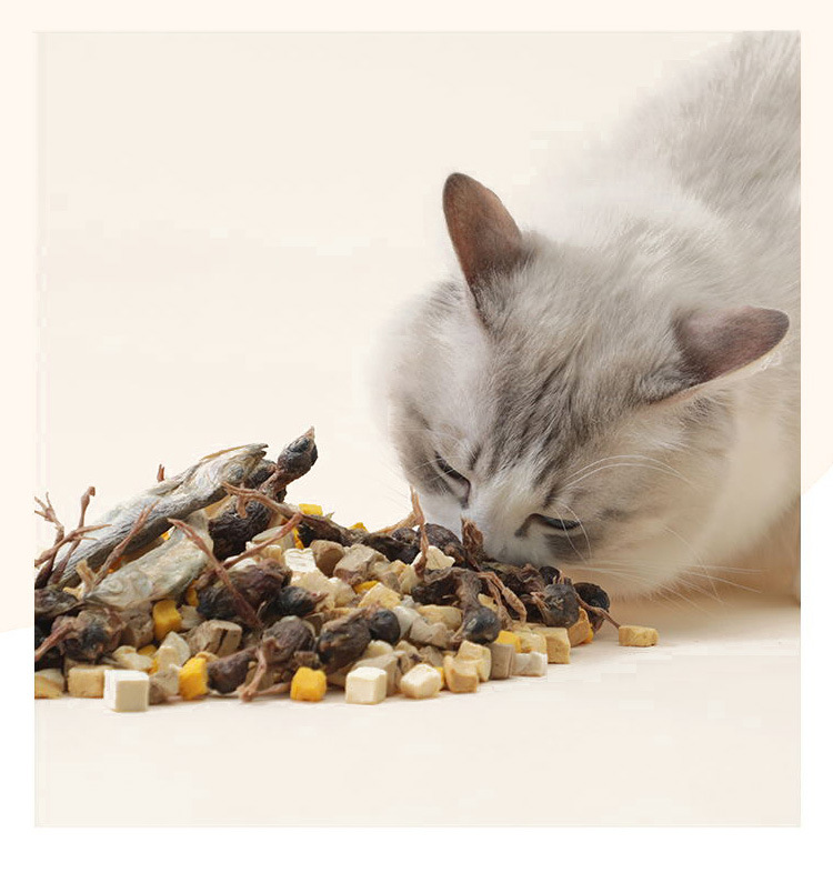 OEM Processing Custom Freeze Dried Pet Snacks with Chicken Duck Quail & Salmon Grains for Chickens Skin & Coat Health details