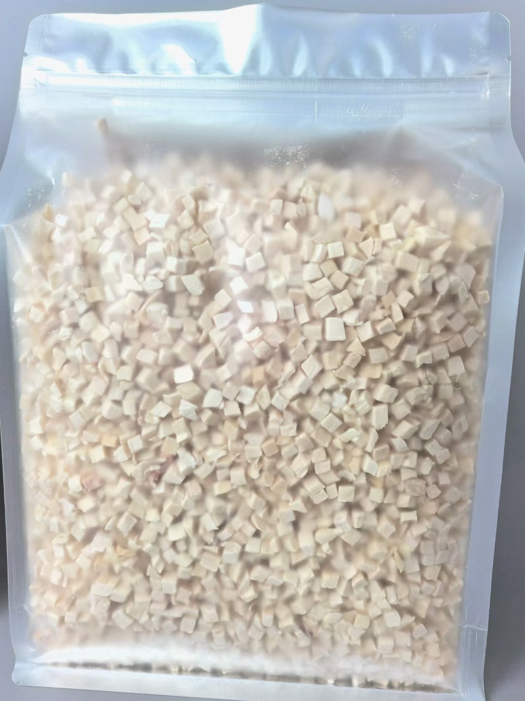 Freeze-Dried Chicken Meat Granules 5x5mm Cat Dog Treats Pet Snacks 10KG Bag Main Food Add Nutrition Delicious Weight Gain supplier