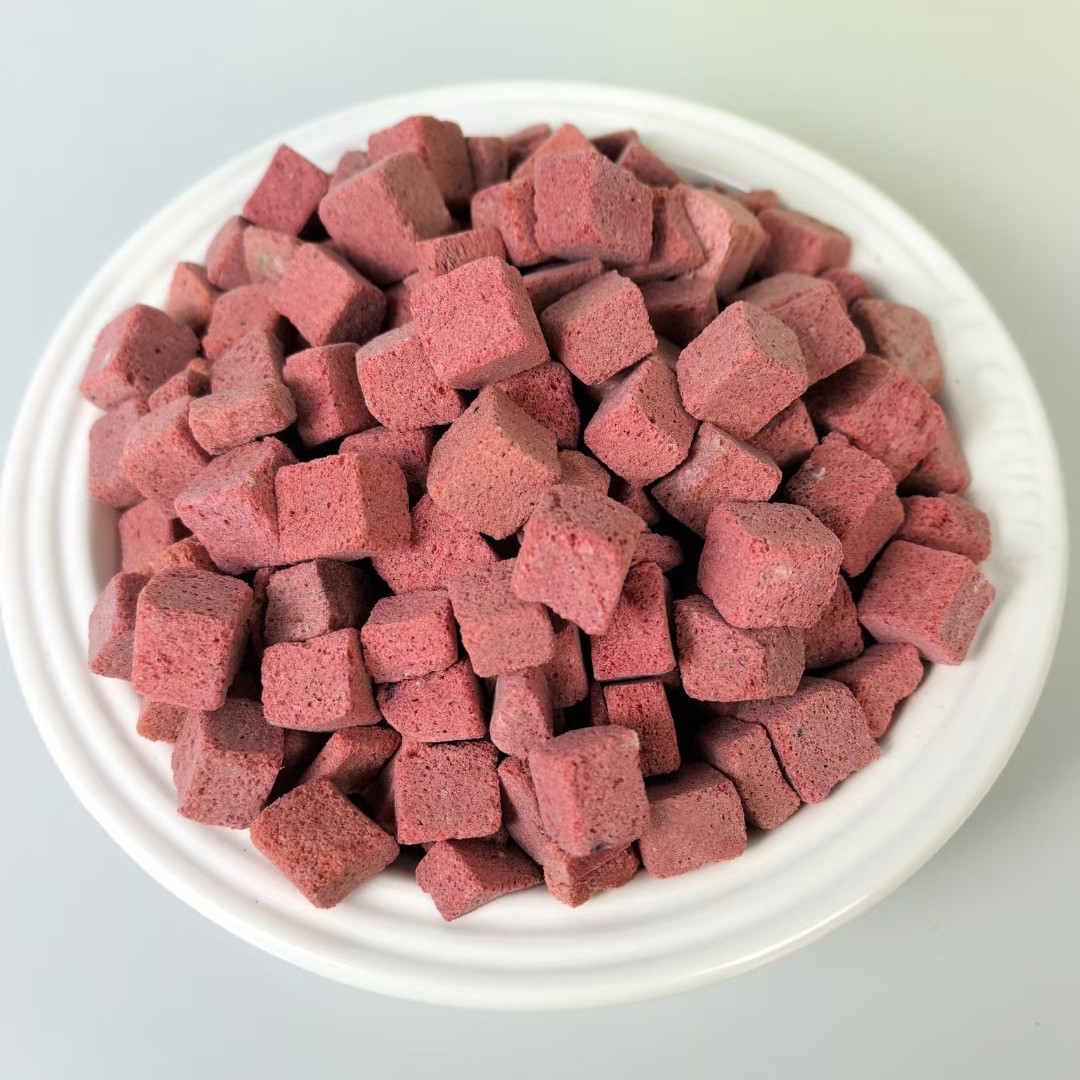 Wholesale Rainbow Freeze-Dried Chicken Cat & Dog Pet Snacks 500g Bag From Qingdao Increase Nutrition factory