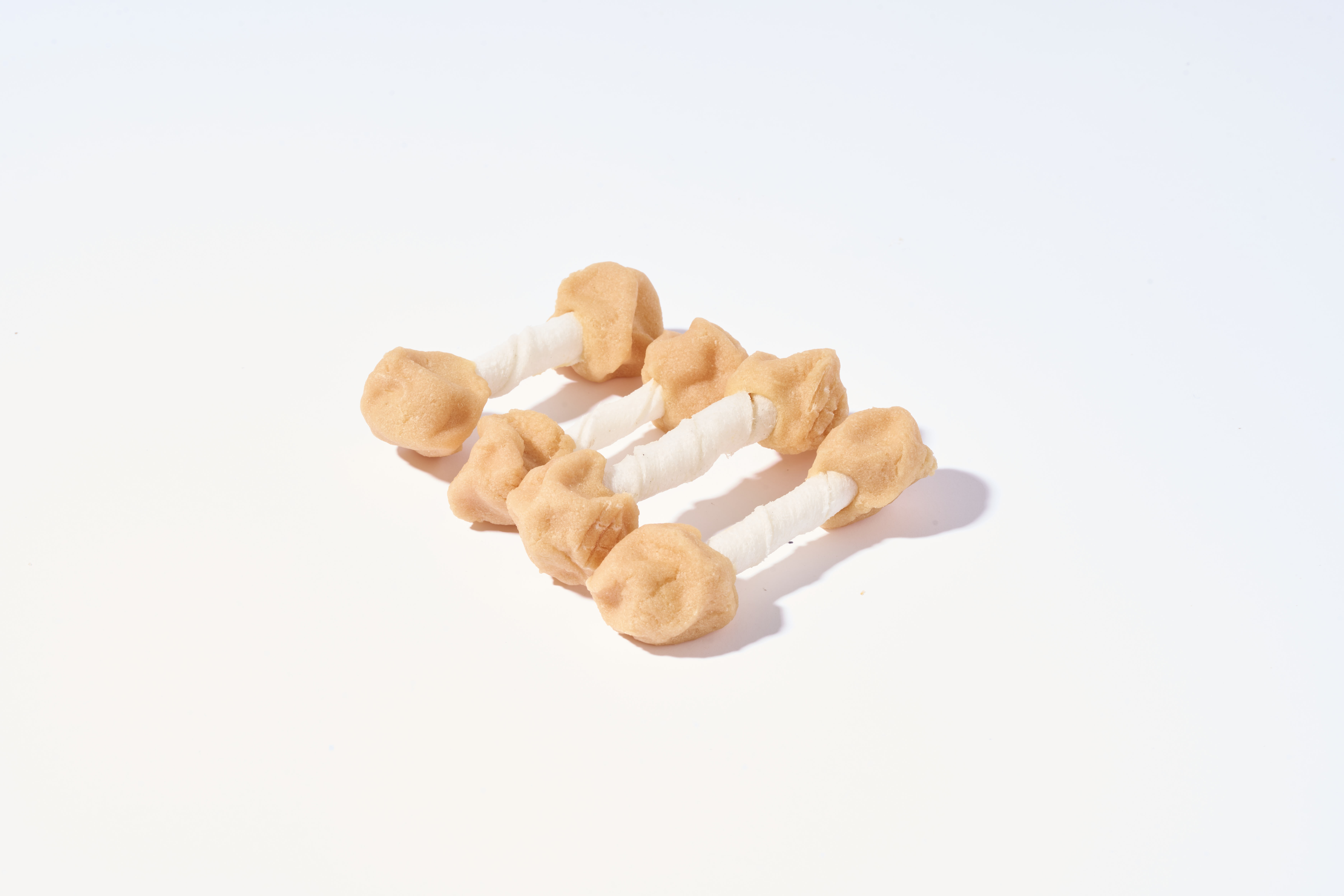 Air-Dried High-Protein Eco-Friendly Chicken Dumbbell Treats for Small Breed Dogs Snacks supplier