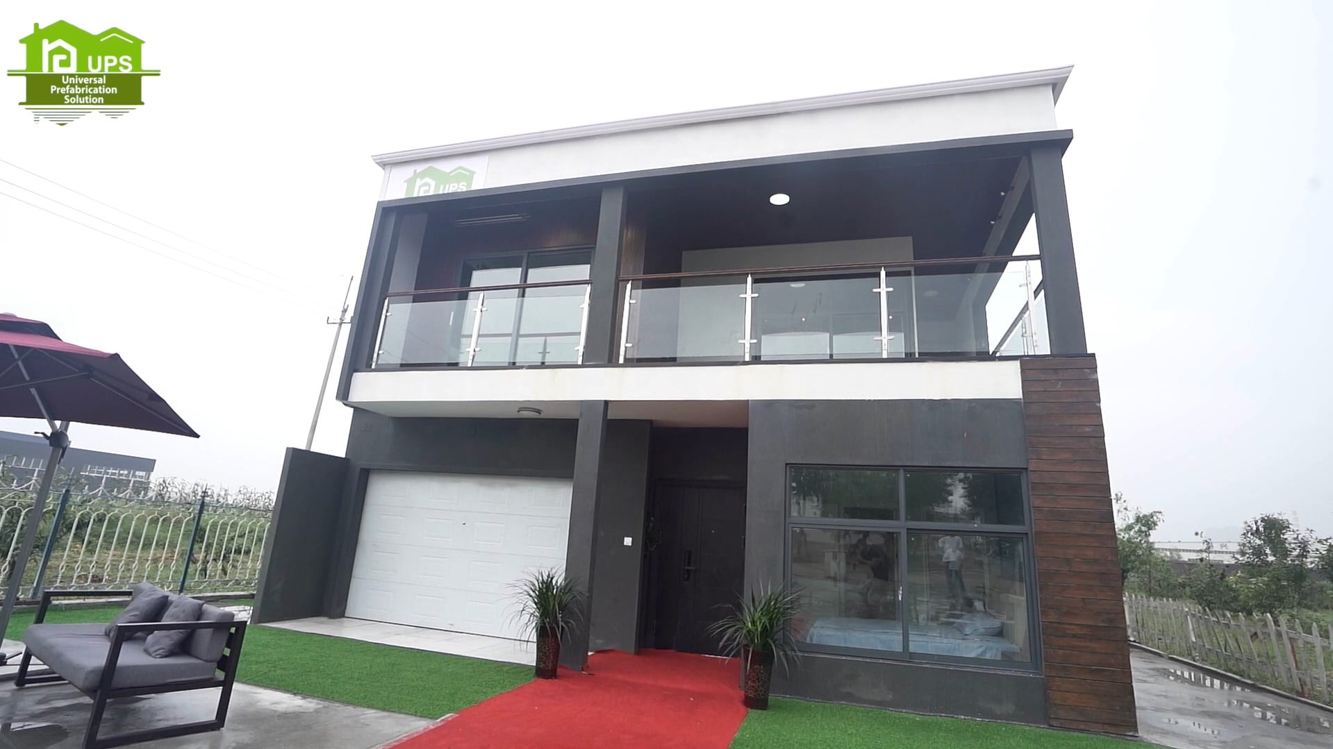 5 gün içinde 240m2 ekonel evi bitirdi