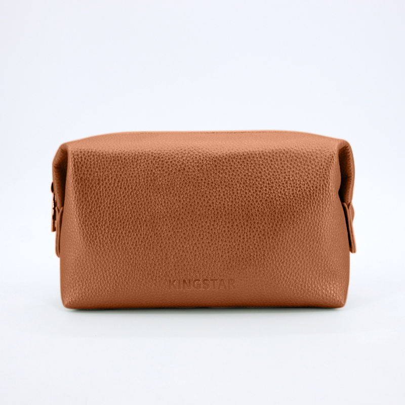 Customized Luxury PU Leather Toiletry Bag High Quality Multifunctional Makeup Bags for Men details