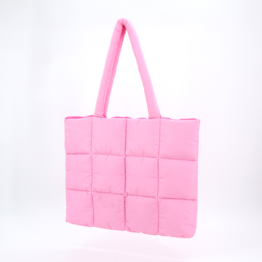 Factory Wholesale Fashion Custom Lightweight Soft Padded Pillow Quilted Puffy Tote Bags Shoulder Bag Nylon Puffer Handbag details