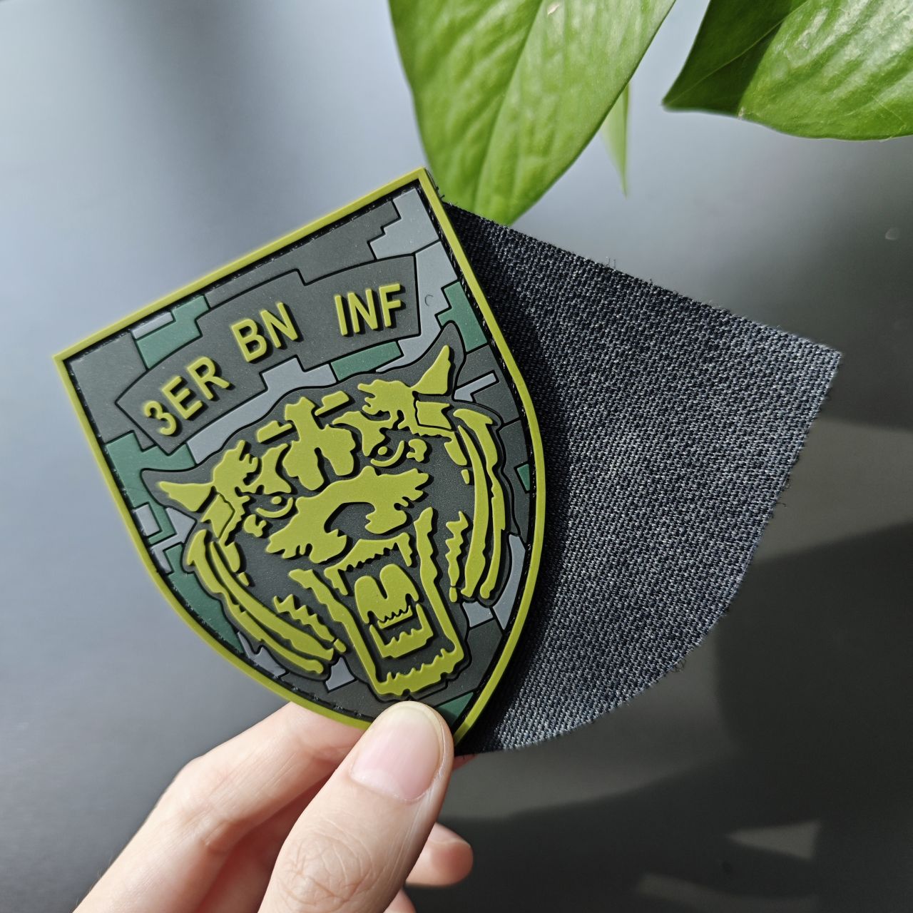 Affichez votre personnalité avec des patches pour casquettes en PVC
