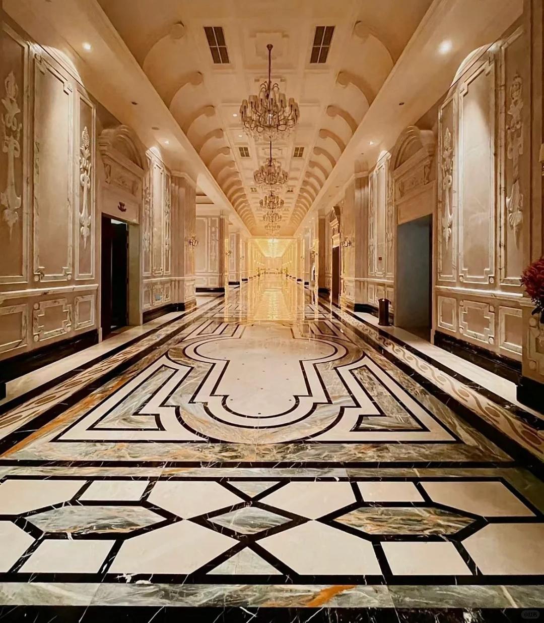 Natural Litchi Patterned Marble and Translucent Backlit Yellow Onyx for Interior Wall and Background Wall Decoration manufacture