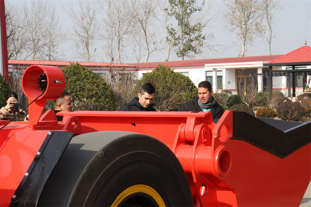 Tuoxing Underground Mining Movable Rock Breaker factory