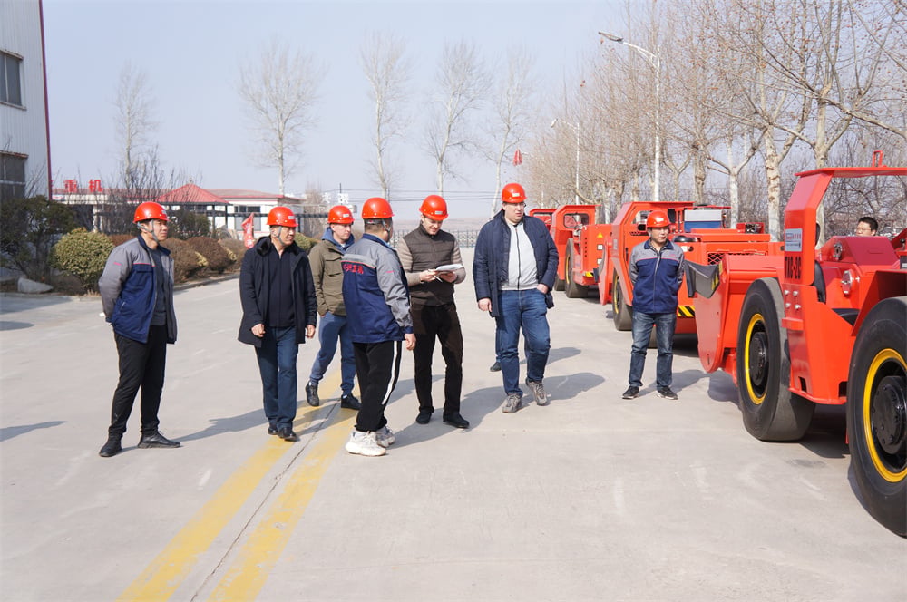 Tuoxing Underground Mining Movable Rock Breaker details