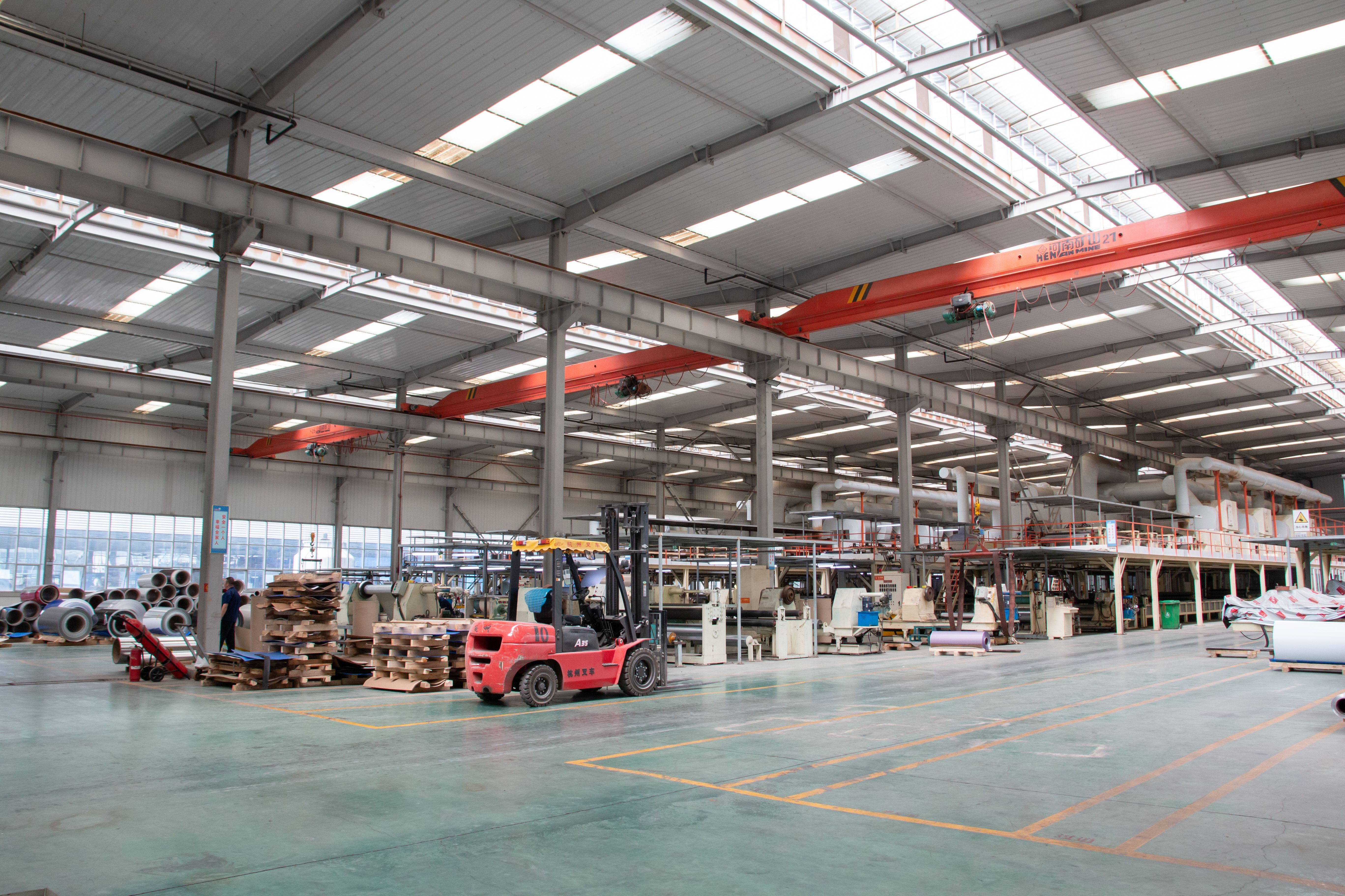 PE Coating Aluminum Coil 1060 National Standard 0.2-1.0mm Durable Engineering Pipeline Insulation Shell Water Resistant 5+ Year details