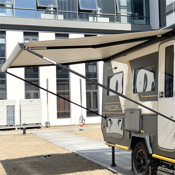 Stay Cool and Comfortable with a Motorhome Awning During Hot Summer Months