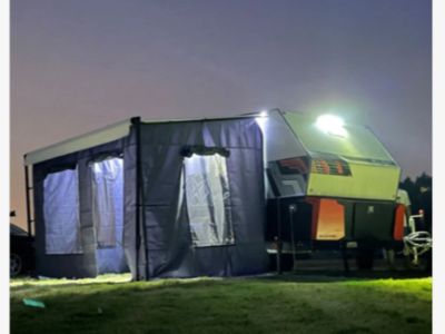 The Benefits of Retractable RV Awnings