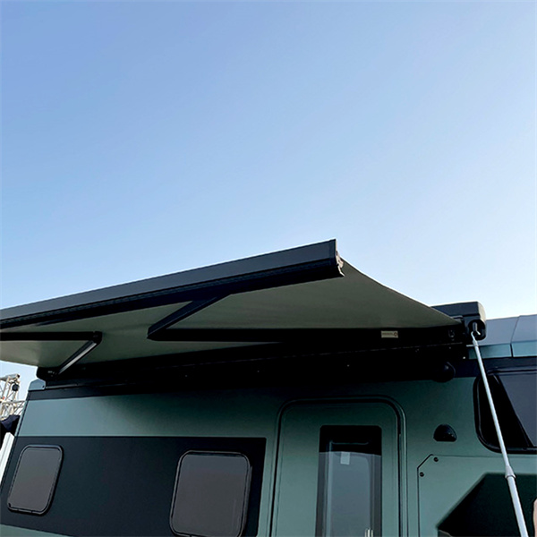 Benefits of motorhome retractable awnings