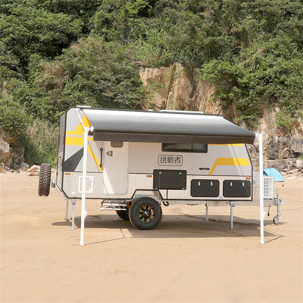 Laissez parler votre créativité avec des options de remplacement de store pour camping-car personnalisables