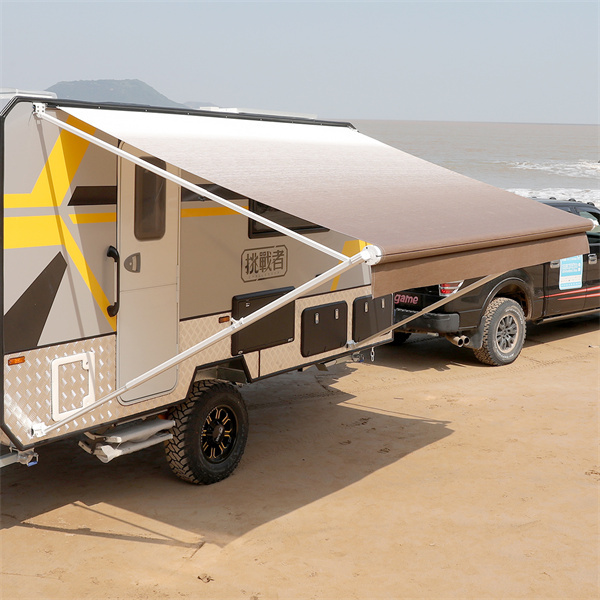 Maximiser l'ombre et le confort avec un remplacement de store pour camping-car