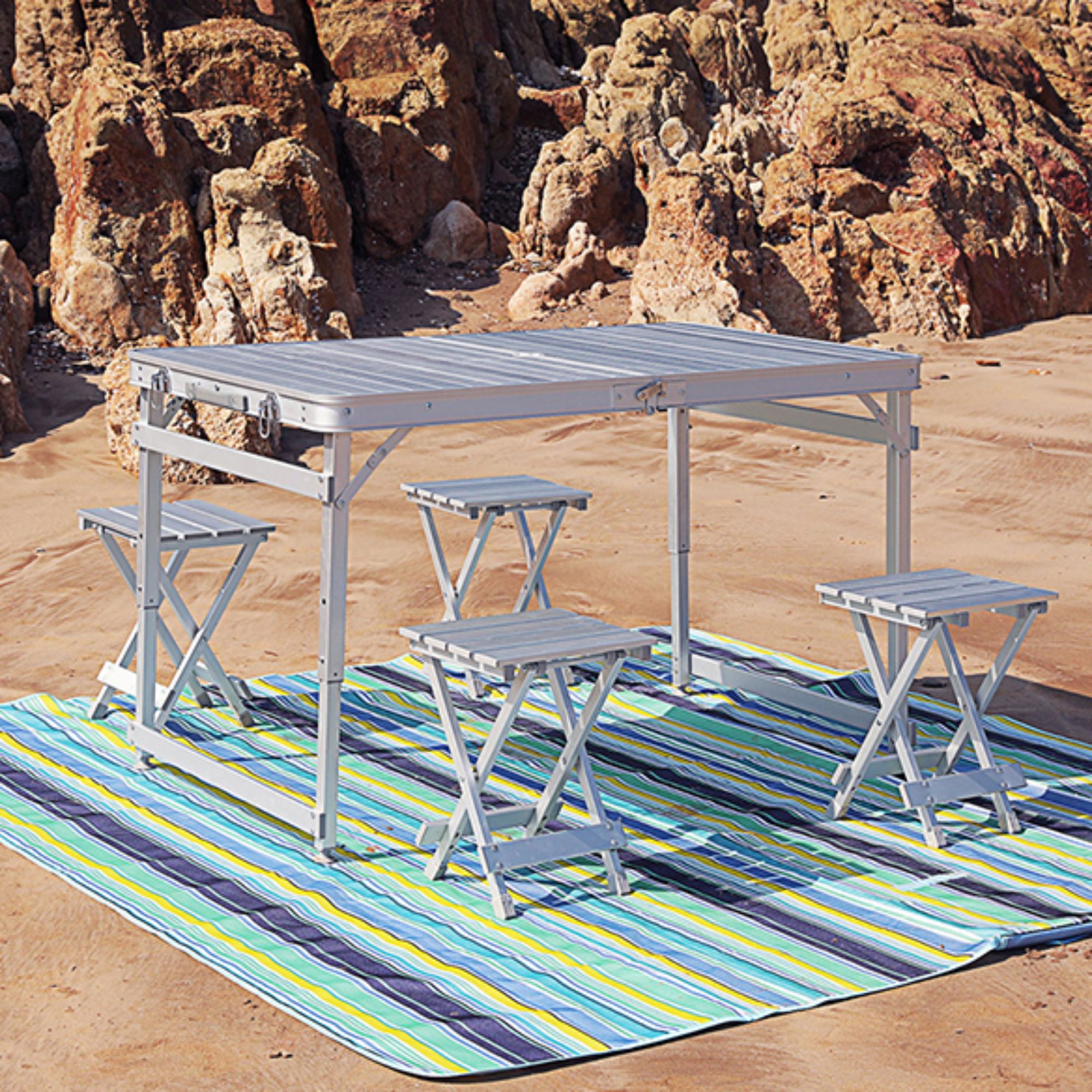 Foldable tables & chairs kit