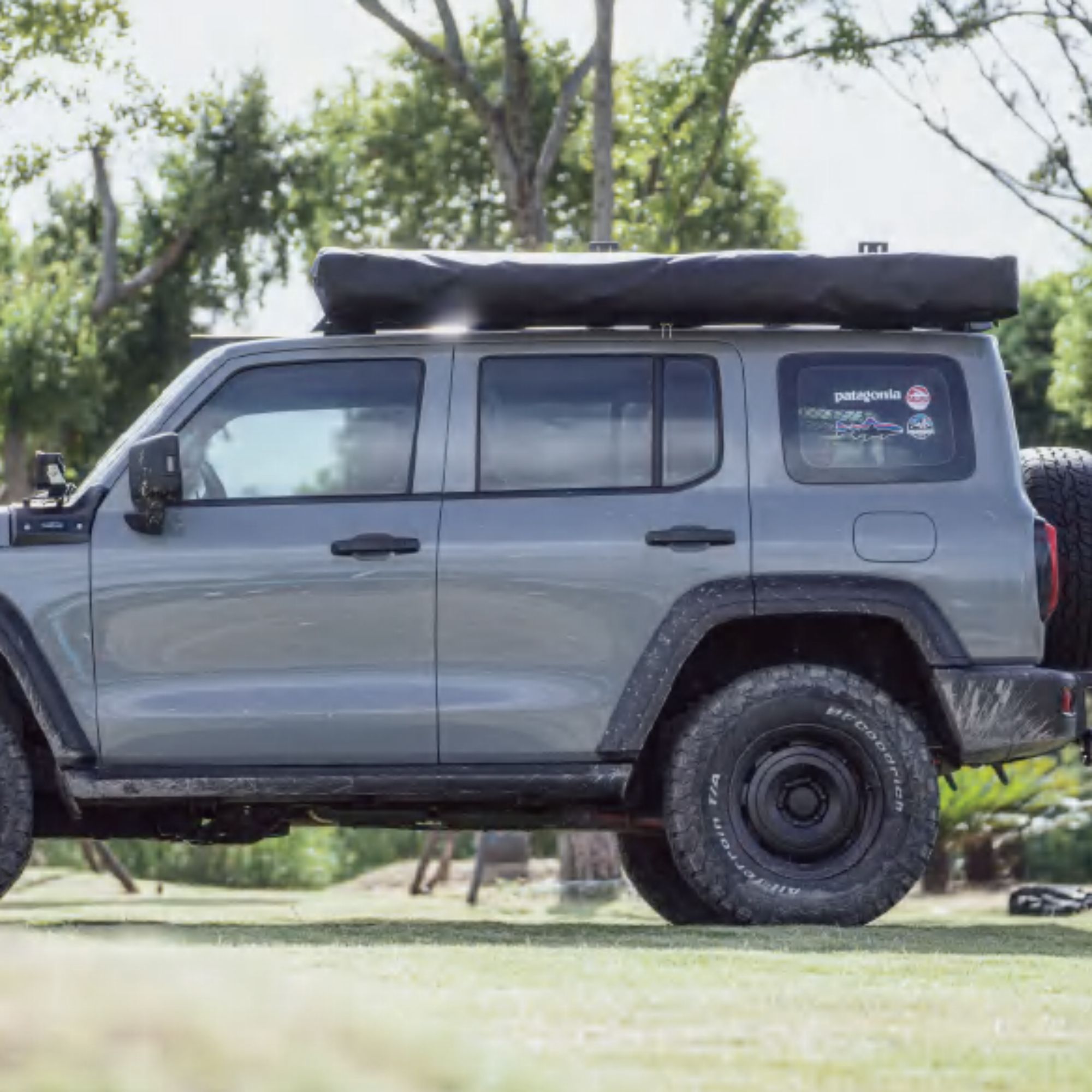 270° XL Fox awning