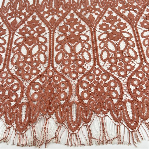 استكشاف طرق مستدامة في ملابس الكروشيه المثقوبة.