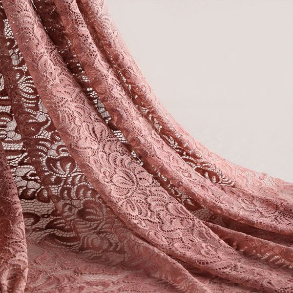 How to Use European Lace