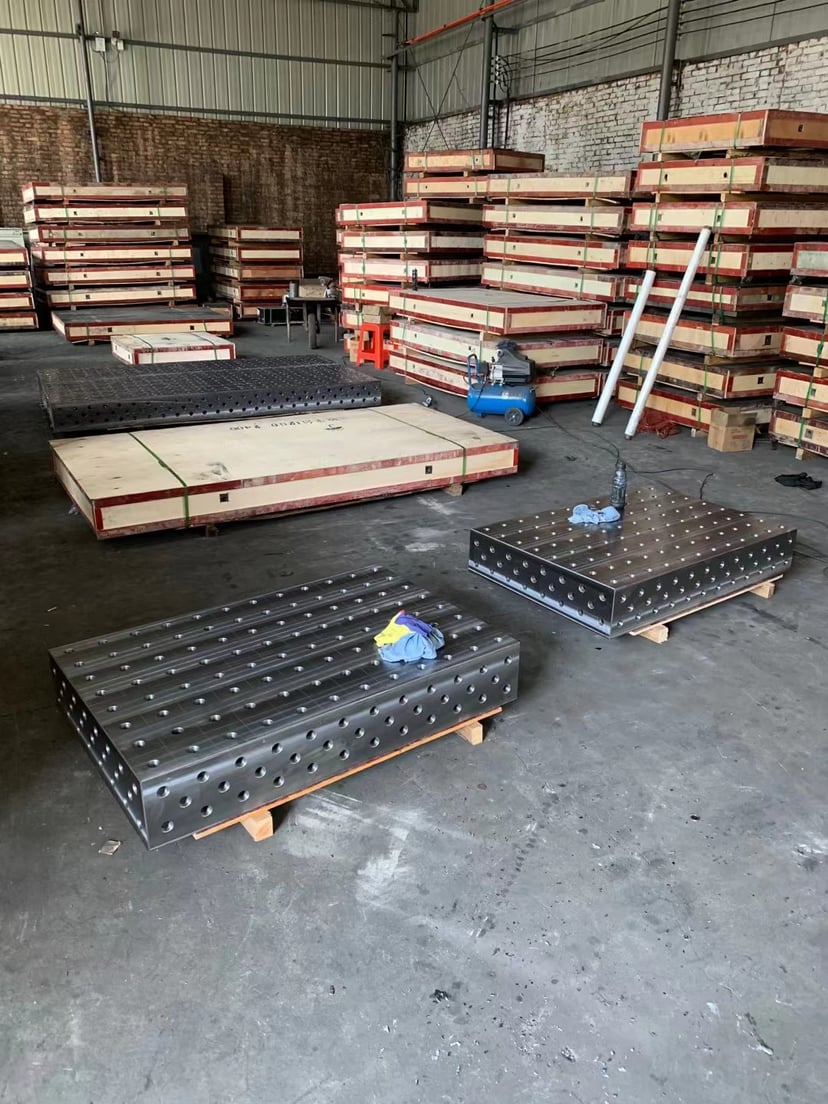 TKweld High Quality 3000*1500*200mm Cast Iron Flexible Welding Table 16mm 28mm Steel Accessories Factory Construction New 2D 3D details