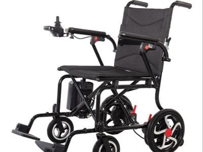 How long does a power wheelchair battery last