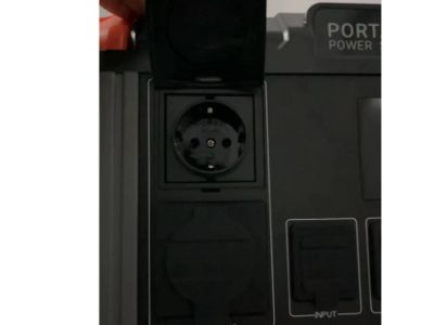 How Battery Technology Affects Solar Generator Performance