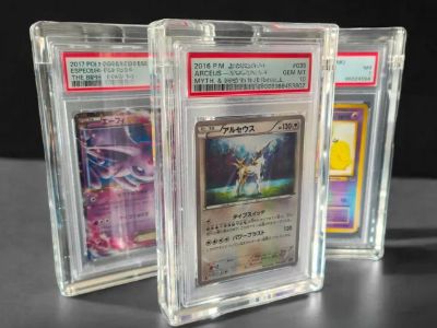 The Use of Acrylic Sheets in Card Store Fixtures