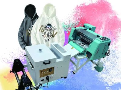 Pourquoi les imprimantes UV à plateau plat prennent-elles en charge la fabrication sur mesure