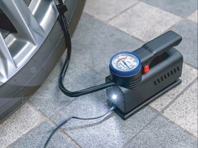 Why a Portable Tire Inflator Is a Top Seller for Car Dealerships