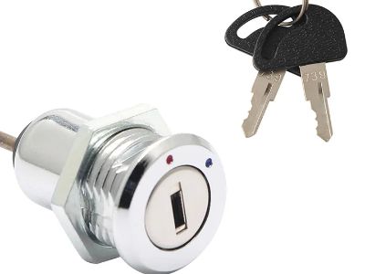 The Benefits of Using Compression Latches in Vibration-Prone Environments