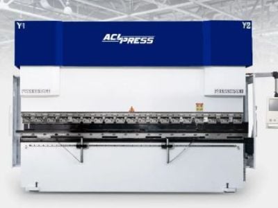 Comment les machines à riveter révolutionnent la fabrication moderne